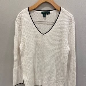 Long sleeve cable knit sweater corron